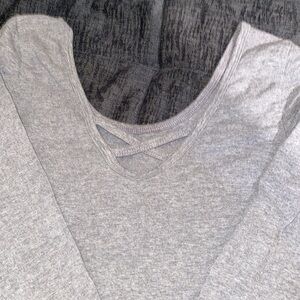 Scoop Neck Long Sleeve